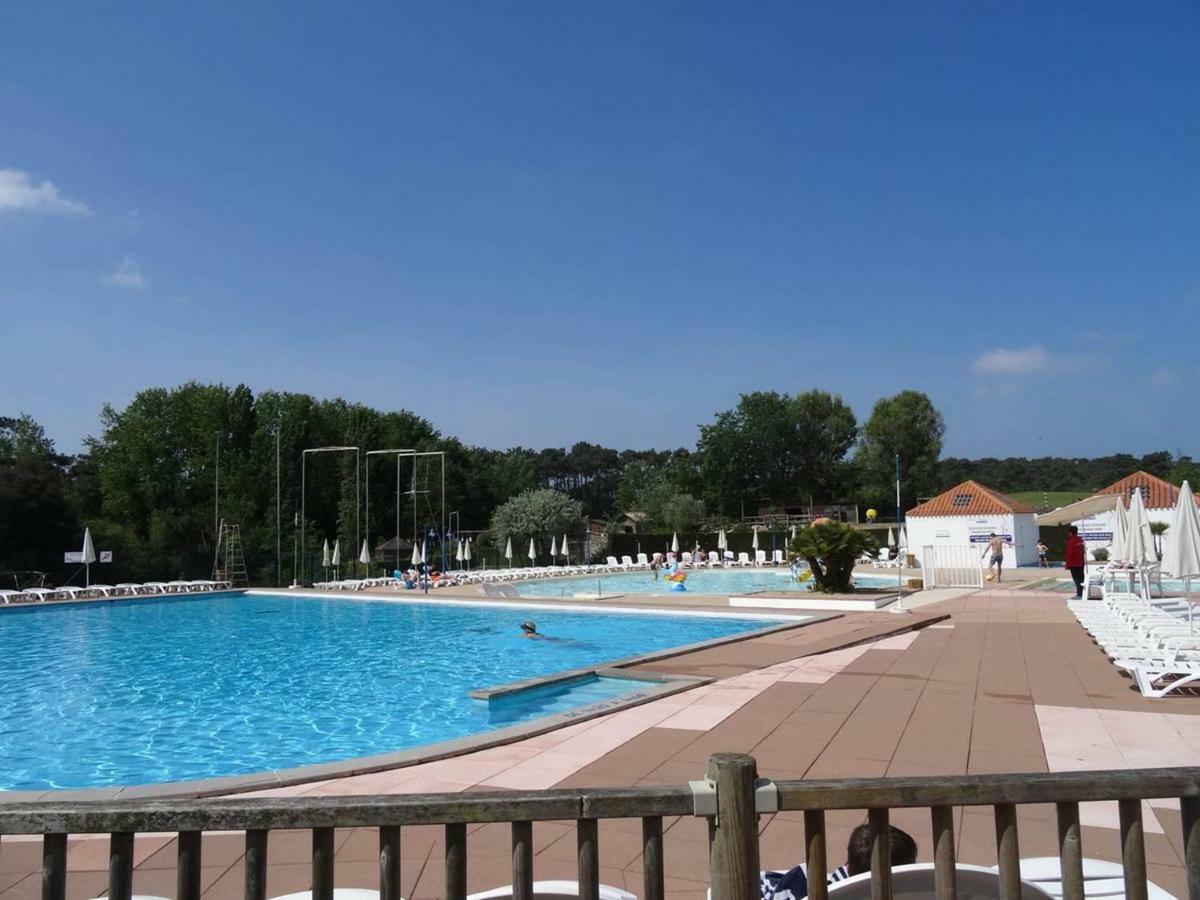 Appartement Vue Sur Golf Talmont-Saint-Hilaire Exterior foto